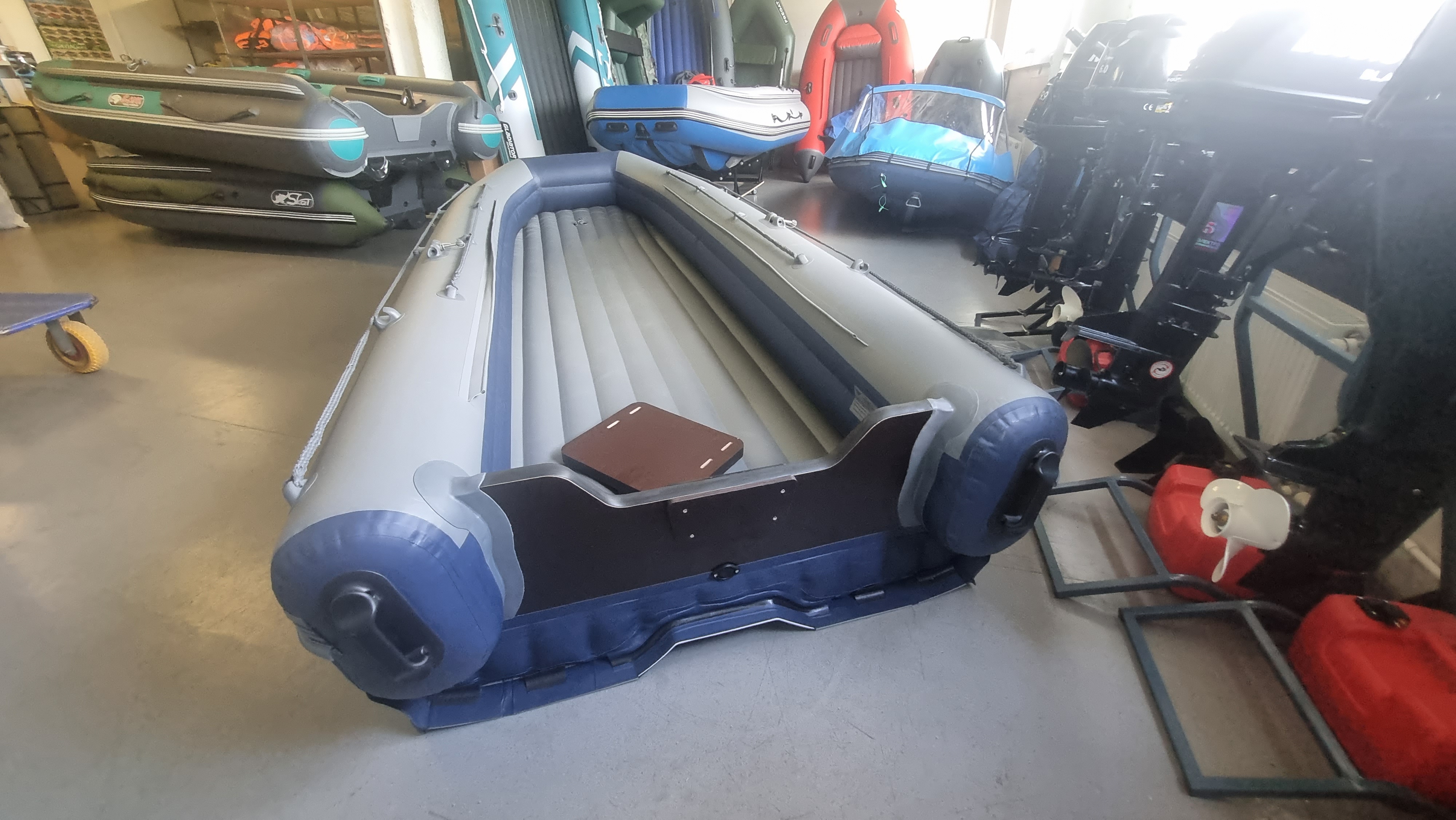 Лодка Флагман DK 370 IGLA JET ULTRA